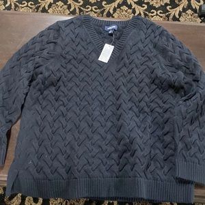 Lands End never worn sweater black 1X